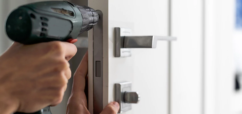 Locksmith For Lock Replacement Near Me in Berwyn, IL