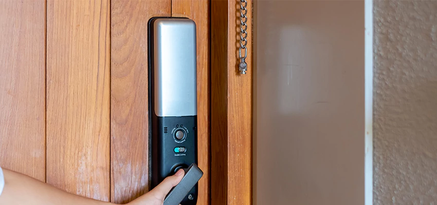 Home Security Electronic Locks Upgrades in Berwyn, IL